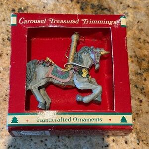🎁 Hallmark Carousel Horse Ornament